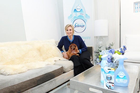Febreze Teams Up With Actress Jane Lynch and the ASPCA